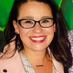 Meet your Posher, Liz